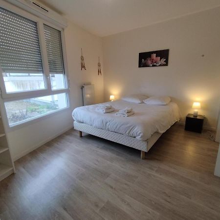 Saint Denis Appartement 2 Chambres Avec Parking Dış mekan fotoğraf